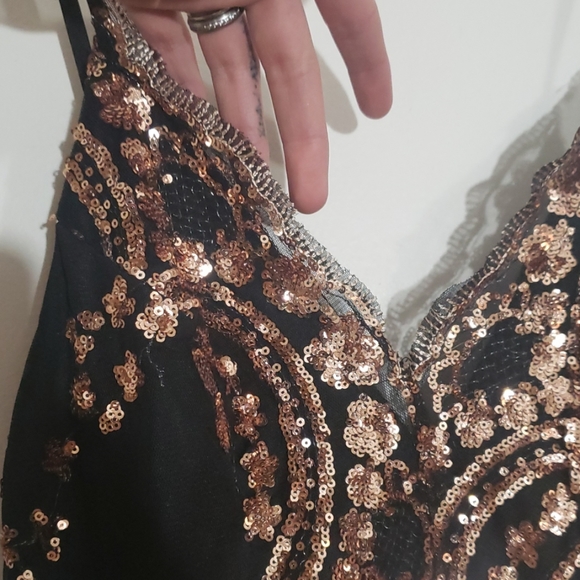 SOLD NWOT NWD Sexy V Neck sequined dress - Picture 5 of 7